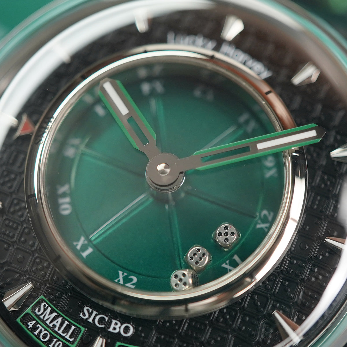 LUCKY HARVEY Player Series Sic Bo Green Automatic - Horology Story Youtube Store