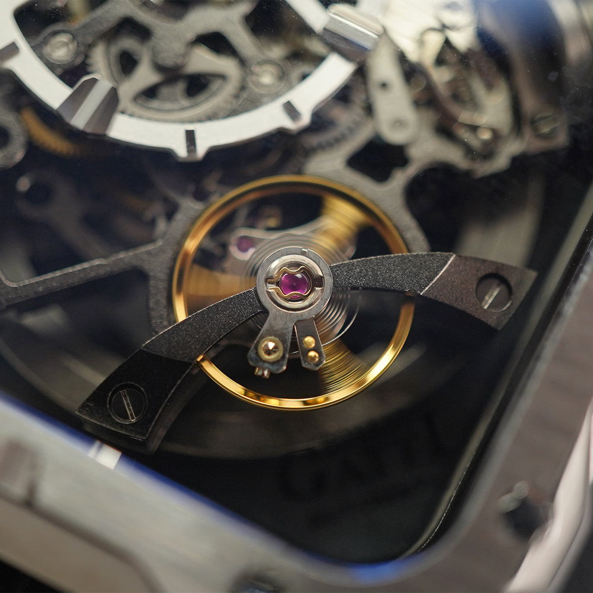 Bonest Gatti King Device BG5804 Square shaped Case - Horology Story Youtube Store