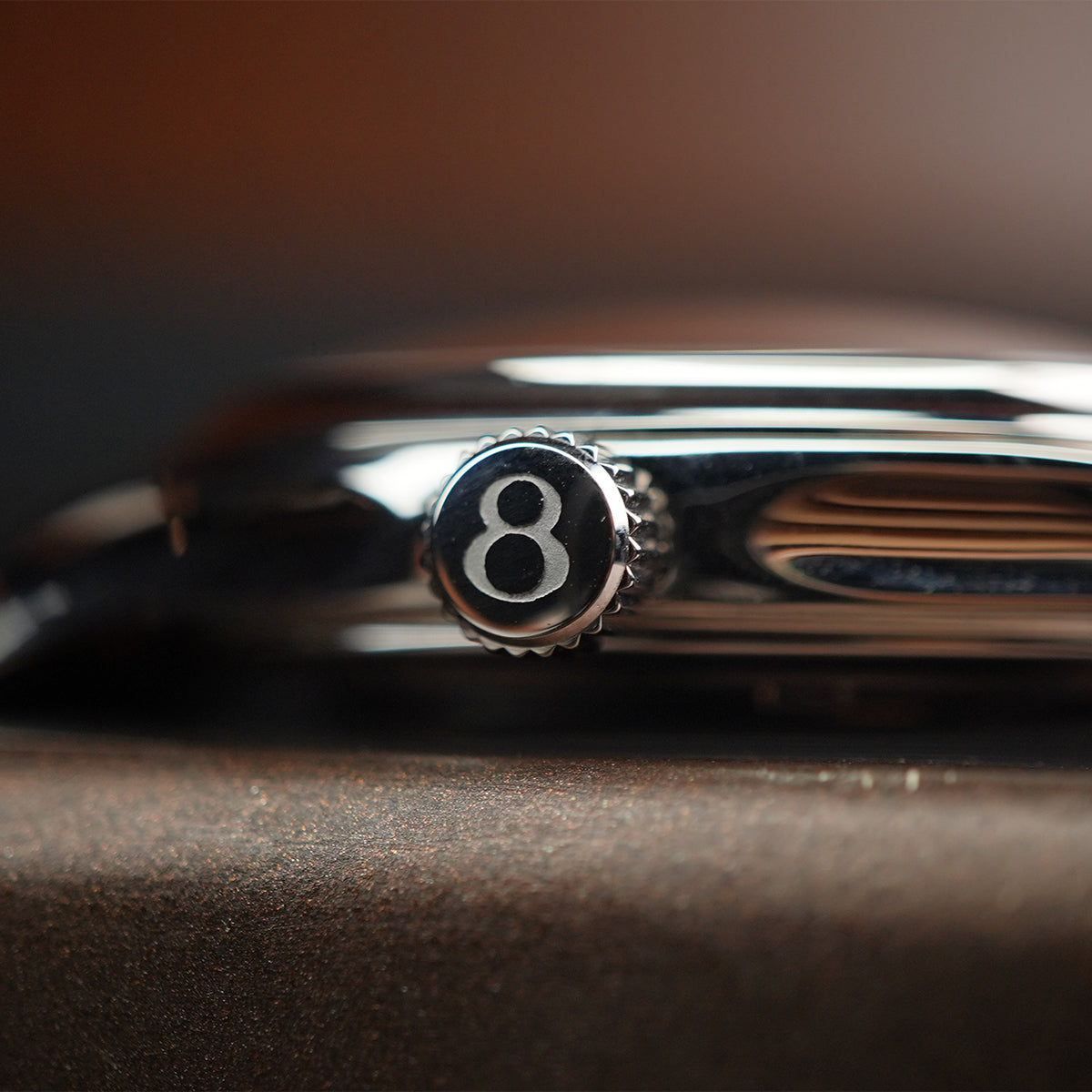 Olto-8 Roto Wandering Hour Midnight Black (Upgraded Dial) - Horology Story Youtube Store