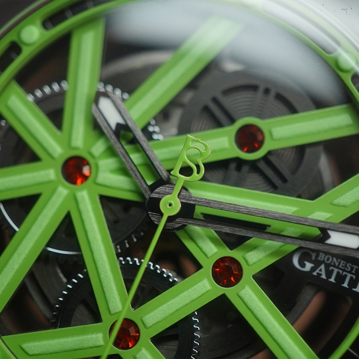 Bonest Gatti Metaverse BG7702 Barrel shaped Case