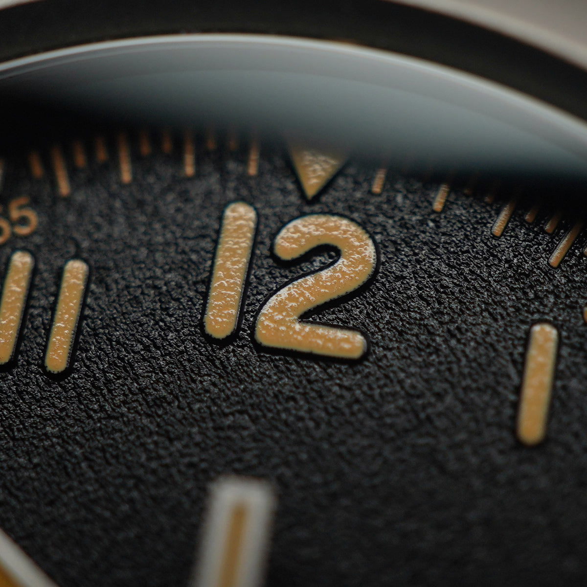 Boderry Voyager Titanium Field 100m Bracelet Day-Date