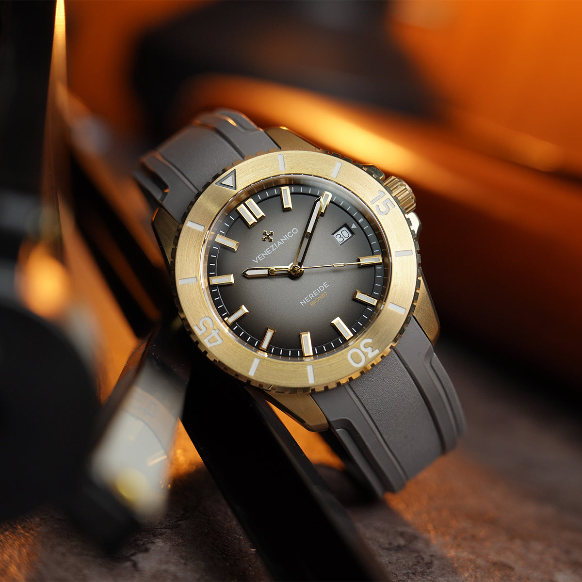 Venezianico Nereide 42mm 4521555 Bronzo Fume Dial - Horology Story Youtube Store