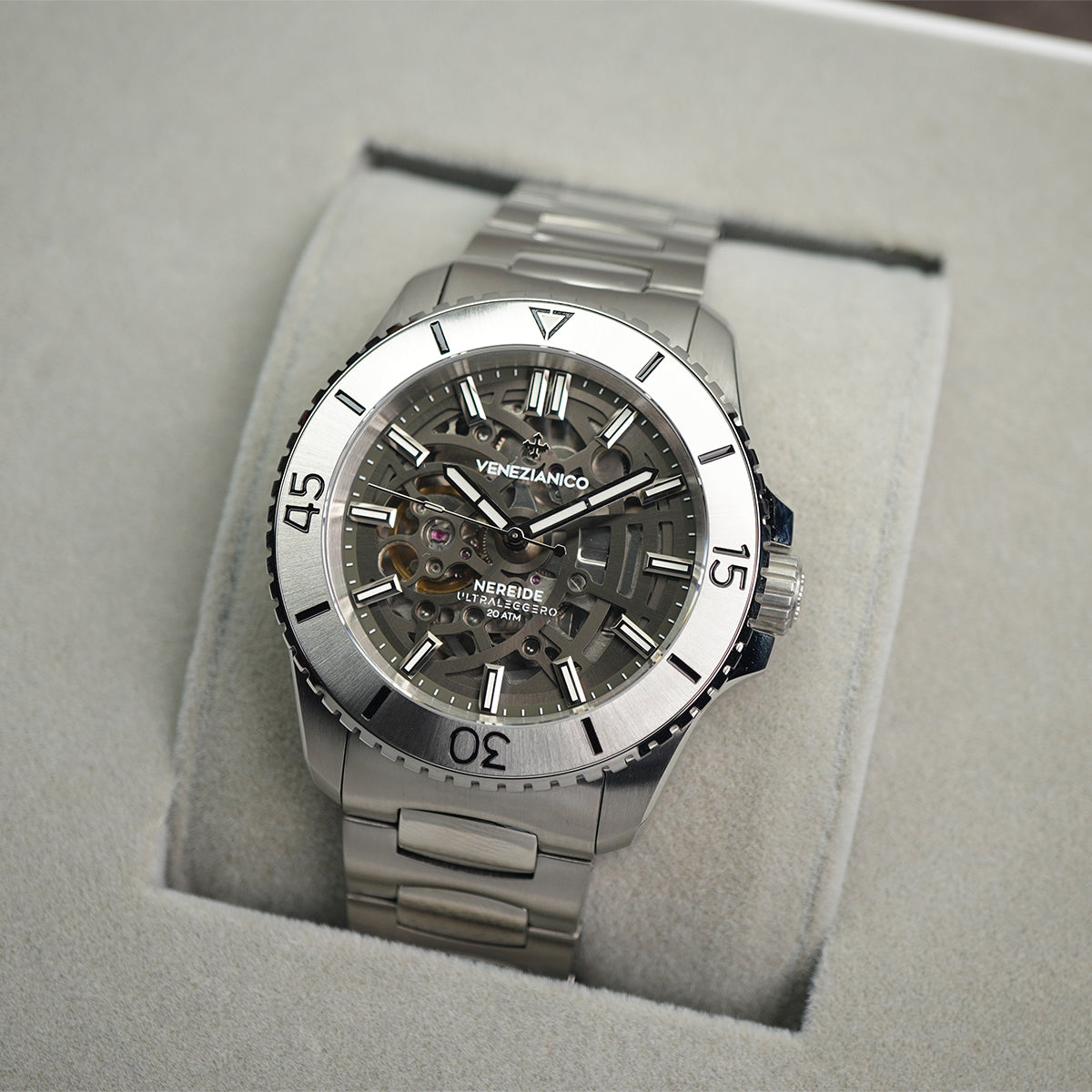 Venezianico Nereide Ultraleggero 42mm 3921508C Skeleton Dial