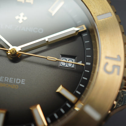 Venezianico Nereide 42mm 4521555 Bronzo Fume Dial - Horology Story Youtube Store