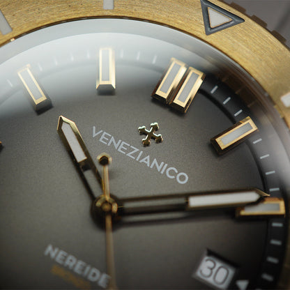 Venezianico Nereide 42mm 4521555 Bronzo Fume Dial - Horology Story Youtube Store