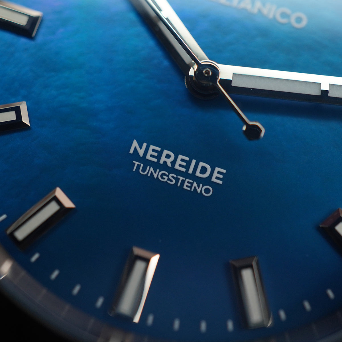 Venezianico Nereide 39mm Tungsteno 3121541C Blue MOP Dial - Horology Story Youtube Store