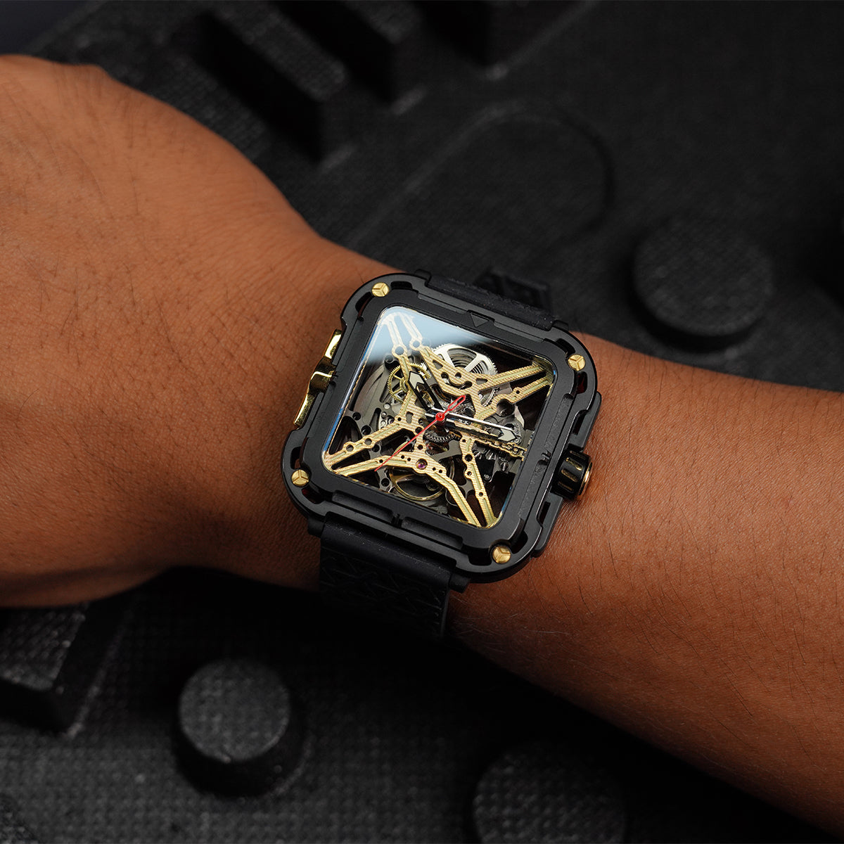 Ciga Design X-Series Titanium Skeleton Black-Gold