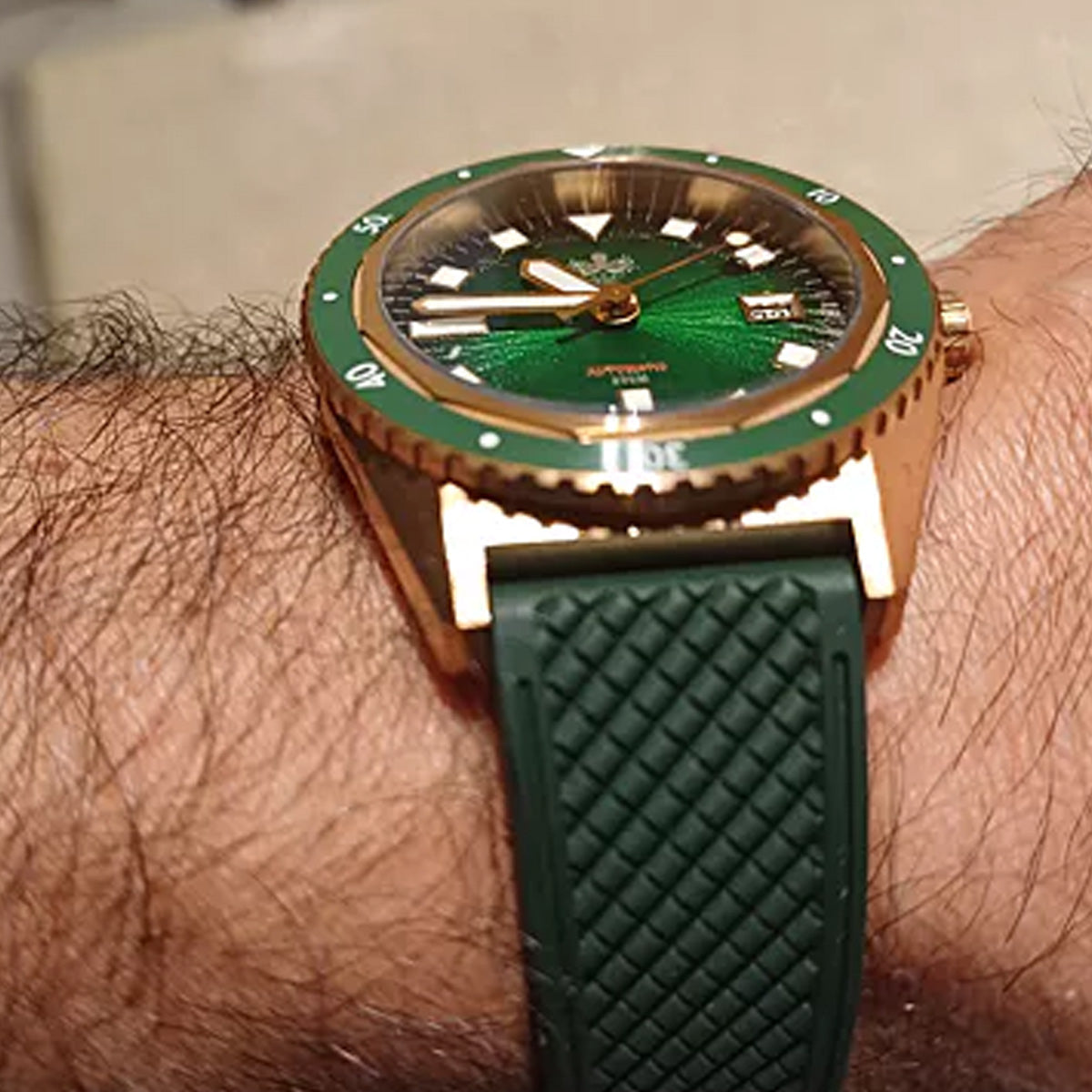 Phoibos Argo Bronze PY057A Spiral Sunray Green