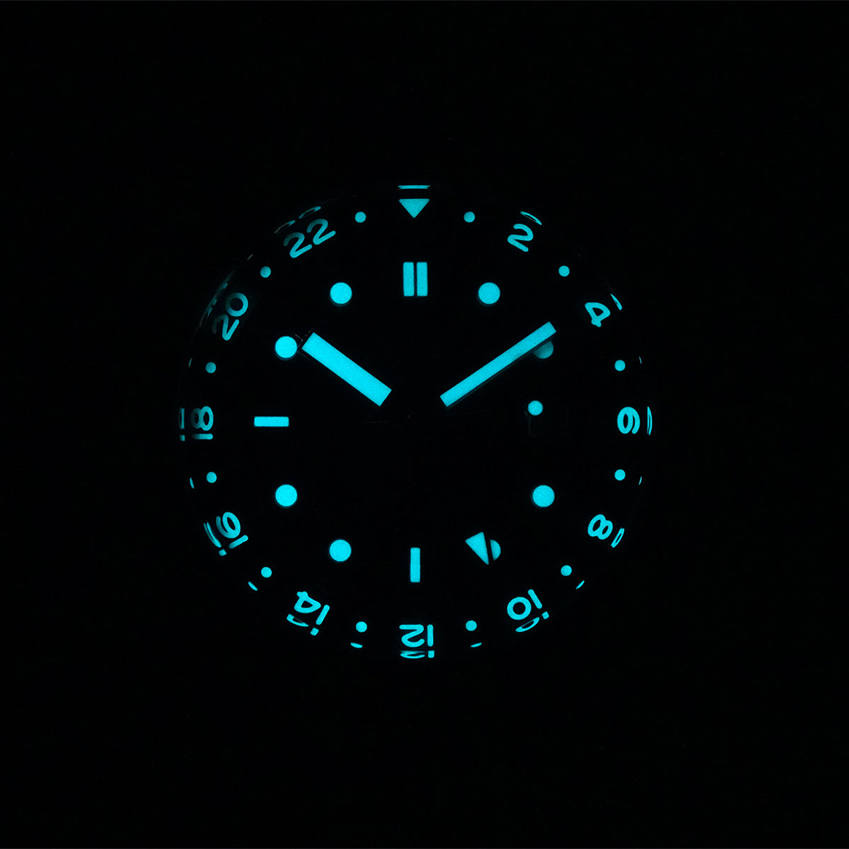 Phoibos Eagle Ray 300m Super Compressor GMT PX023F Fume Orange - Horology Story Youtube Store