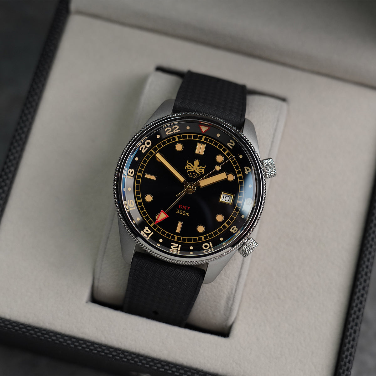 Phoibos Eagle Ray 300m Super Compressor GMT PX023D Black Gold - Horology Story Youtube Store