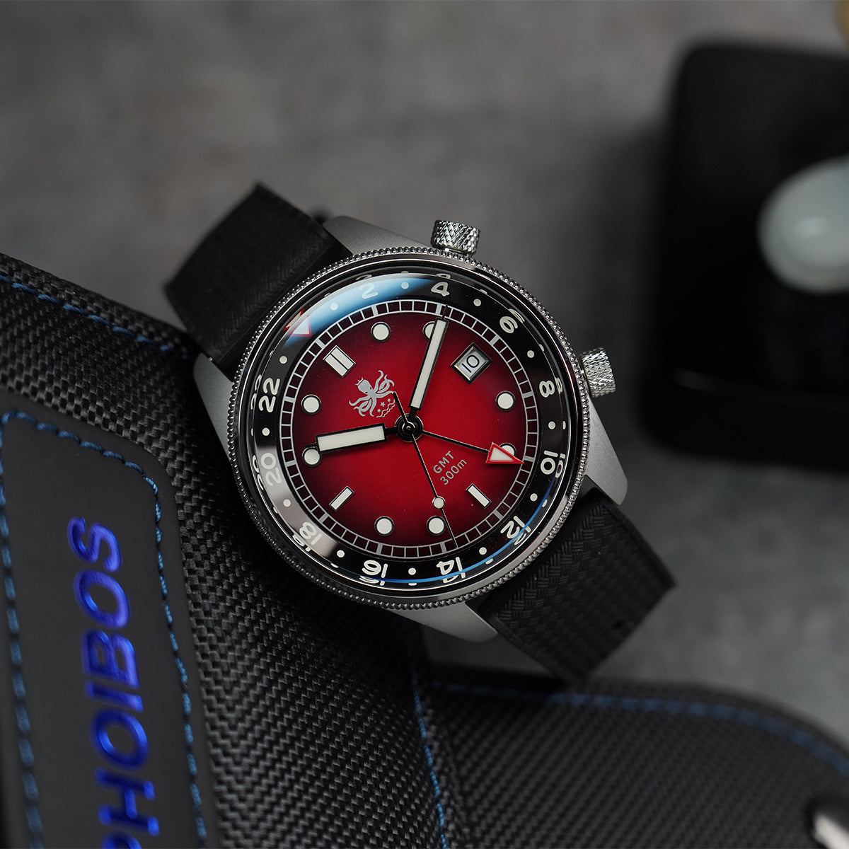 Phoibos Eagle Ray 300m Super Compressor GMT PX023E Fume Red - Horology Story Youtube Store