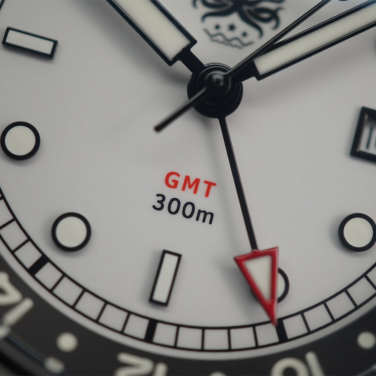 Phoibos Eagle Ray 300m Super Compressor GMT PX023G White - Horology Story Youtube Store