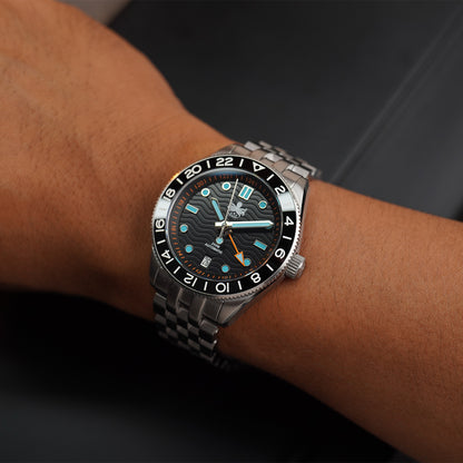 Phoibos Wave Master GMT 200M PY049C Black Dial - Horology Story Youtube Store