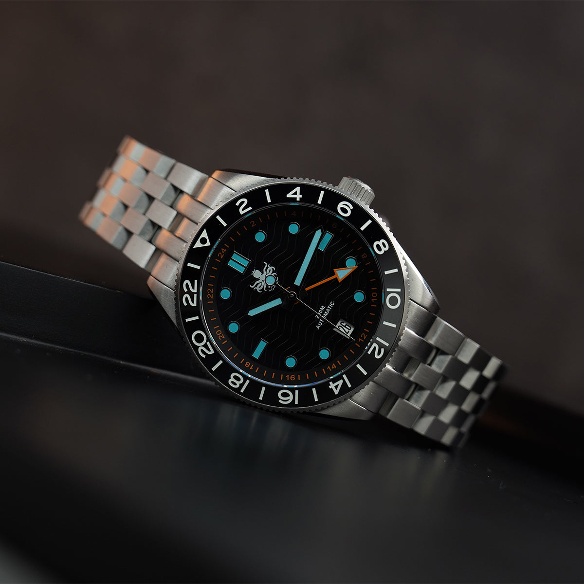 Phoibos Wave Master GMT 200M PY049C Black Dial - Horology Story Youtube Store