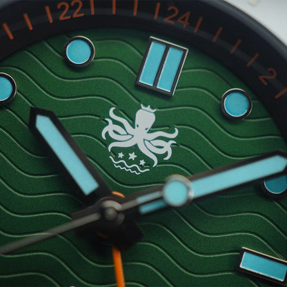 Phoibos Wave Master GMT 200M PY049A Green Dial - Horology Story Youtube Store