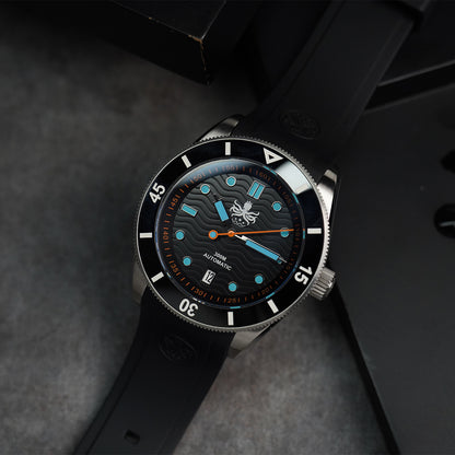 Phoibos Wave Master 300M PY010CR Black Dial