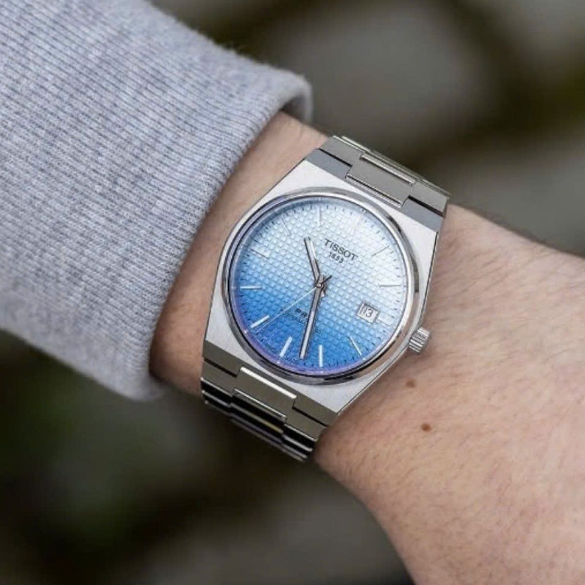 Tissot PRX 40mm T137.407.11.351.01 Powermatic 80 Gradient Ice Blue on Bracelet