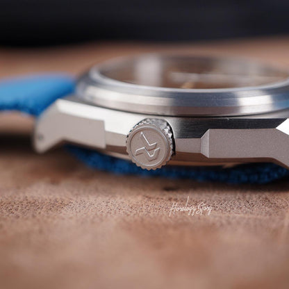 RZE Valour 38 UltraHex Titanium Vervain Blue - Horology Story Youtube Store