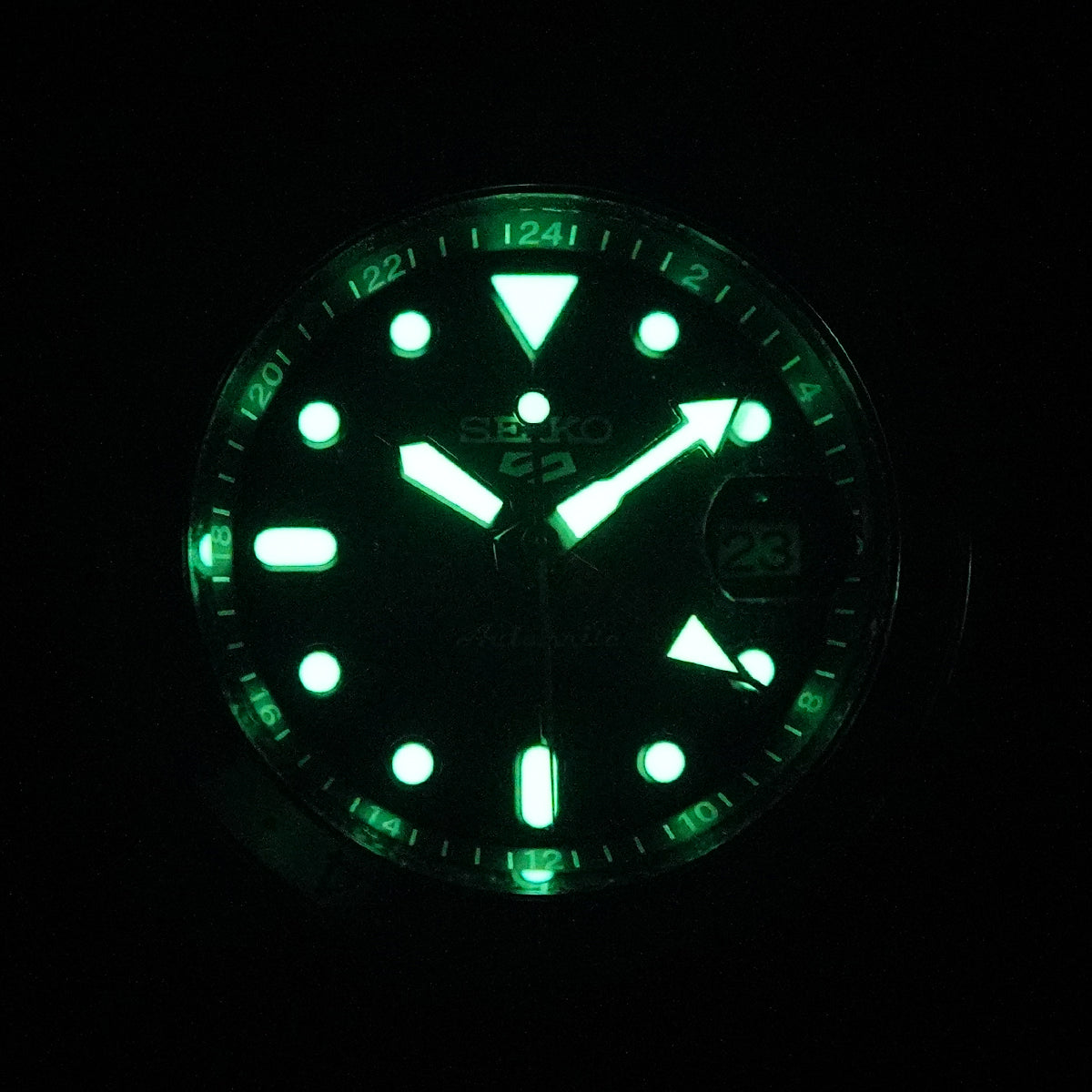 Seiko 5 Sports GMT SSK001K1 Black Grey Bezel Black Dial