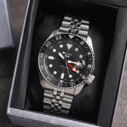 Seiko 5 Sports GMT SSK001K1 Black Grey Bezel Black Dial
