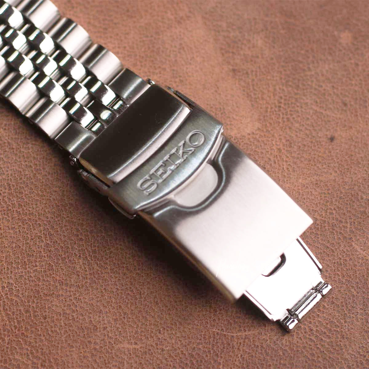 Seiko 5 Sports GMT SSK019K1  Grey USA Exclusive Edition