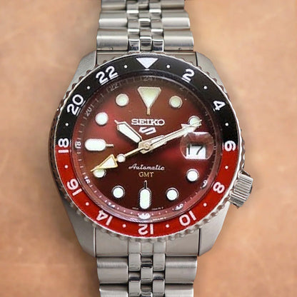 Seiko 5 Sports GMT SSK031K1 Passion Red Limited Edition