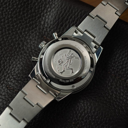 Vulcain Skindiver Chronograph Black Dial On Bracelet