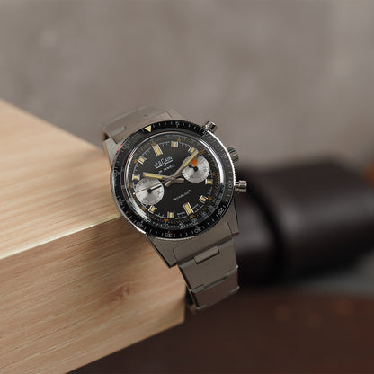Vulcain Skindiver Chronograph Black Dial On Bracelet