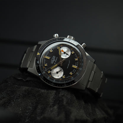 Vulcain Skindiver Chronograph Black Dial On Bracelet
