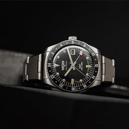 Vulcain Skindiver GMT - Black Luminova Beige