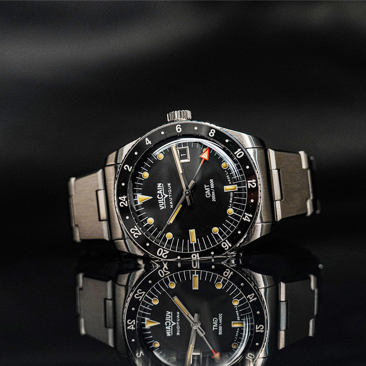 Vulcain Skindiver GMT - Black Luminova Beige