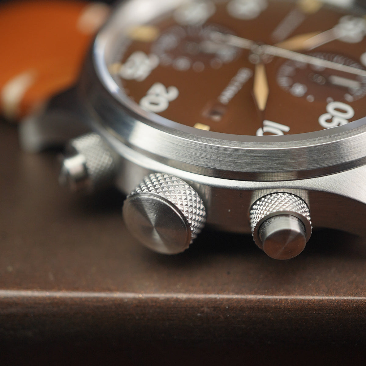 Baltany Military Solar-powered Chronograph S6070 39mm