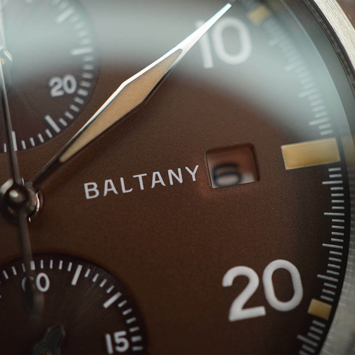 Baltany Military Solar-powered Chronograph S6070 39mm