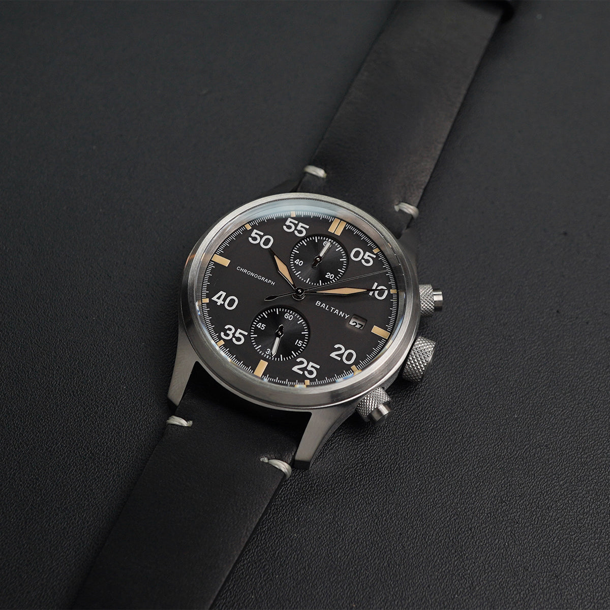 Baltany Military Solar-powered Chronograph S6070 39mm