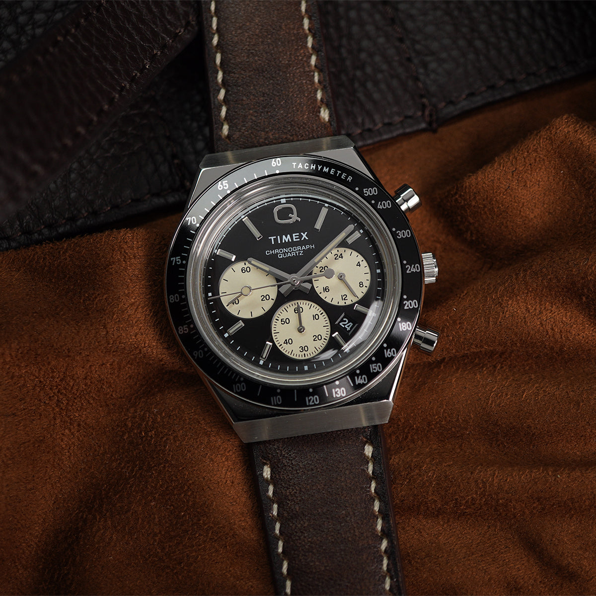 Timex Q TW2V42700 Panda Chronograph Black Dial Black Leather Strap