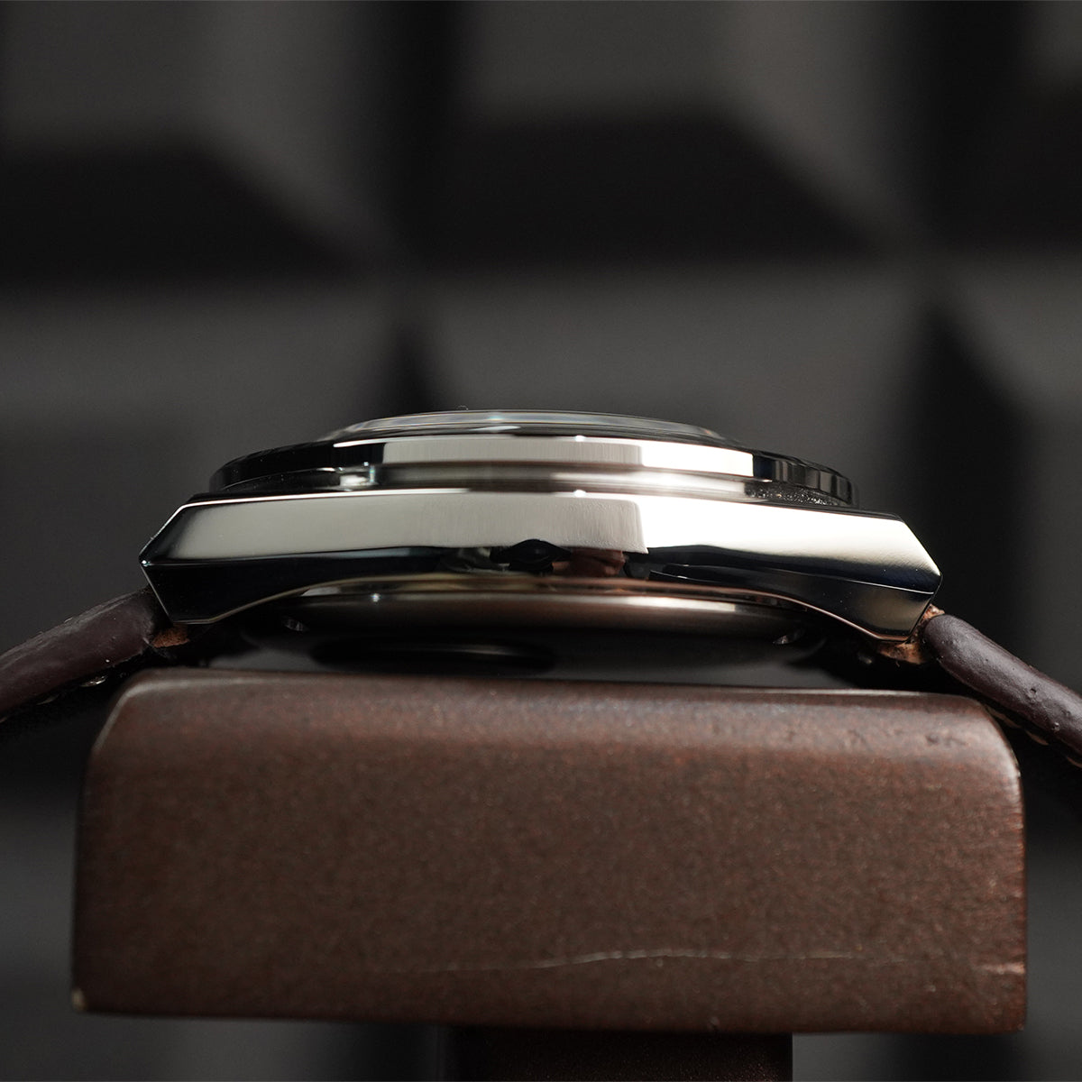 Timex Q TW2V42700 Panda Chronograph Black Dial Black Leather Strap