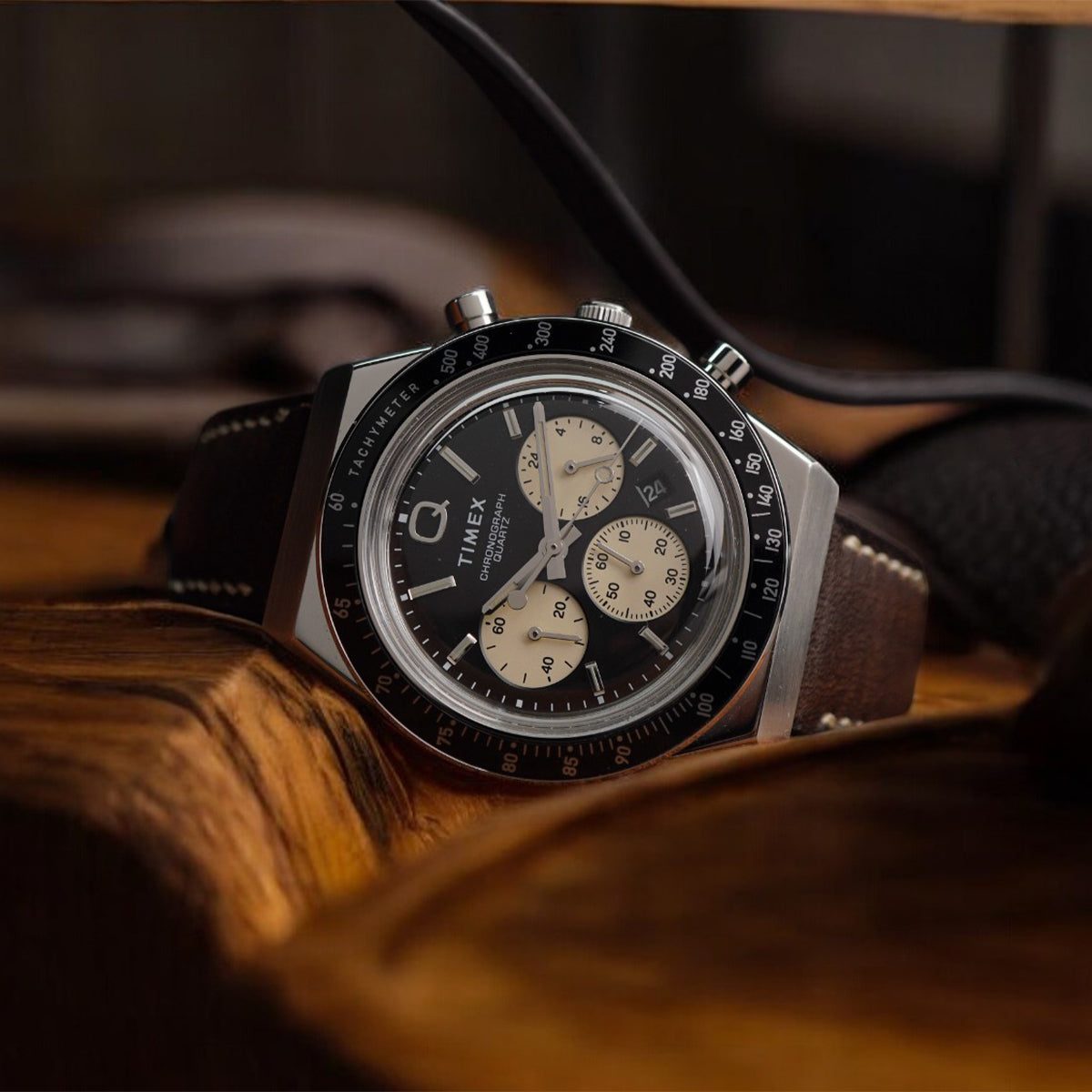 Timex Q TW2V42700 Panda Chronograph Black Dial Black Leather Strap