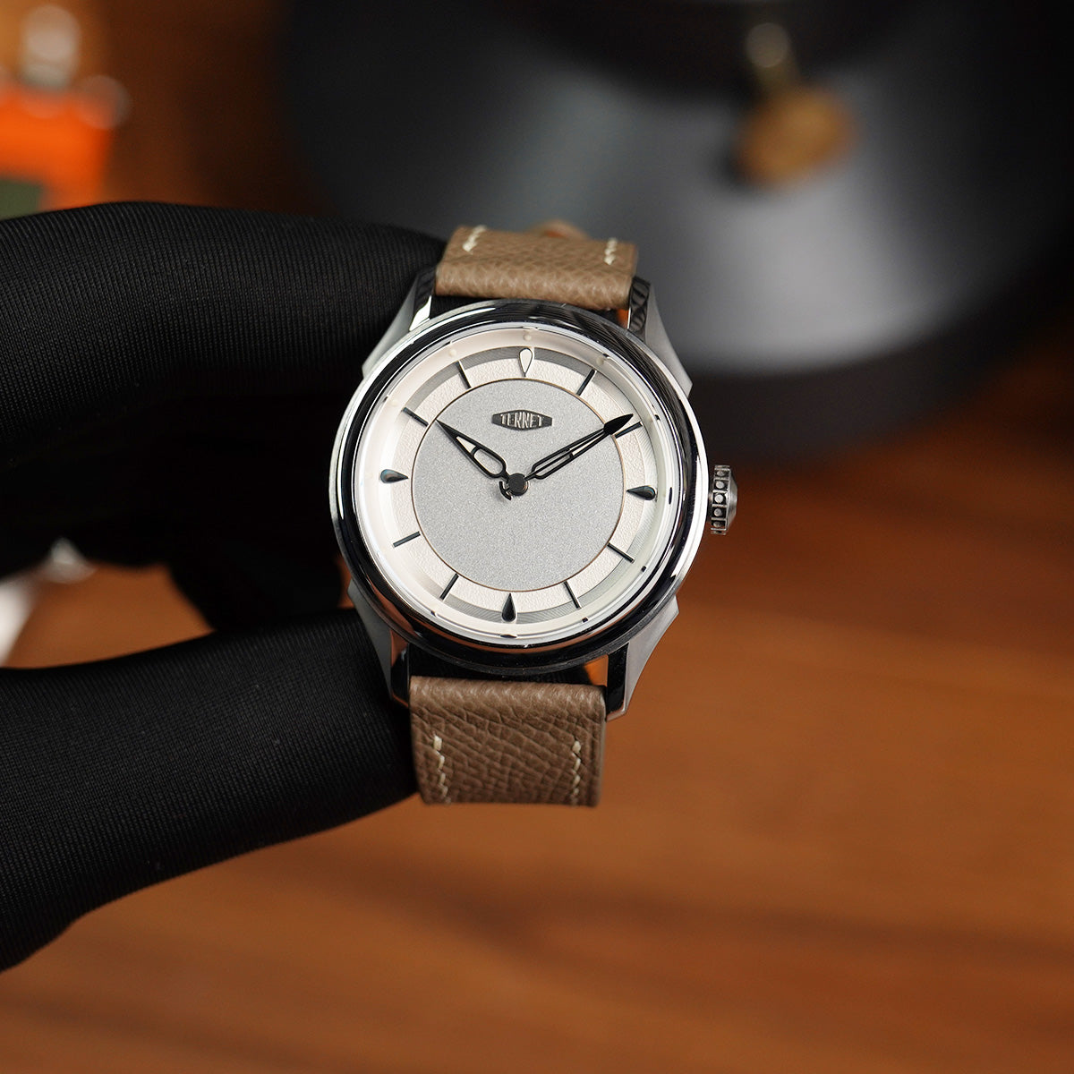 Tennet Somerset Moon Hand Wound - Horology Story Youtube Store