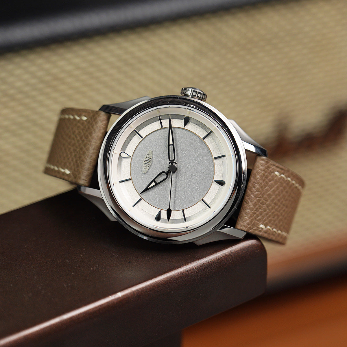 Tennet Somerset Moon Hand Wound - Horology Story Youtube Store