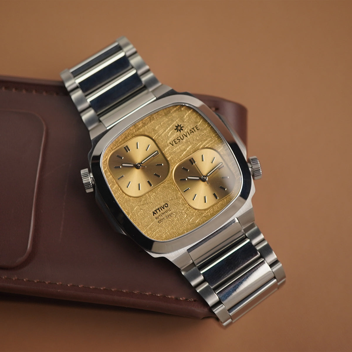 Vesuviate Attivo-Duplex 39mm Yellow Gold Dual Dial - Horology Story Youtube Store