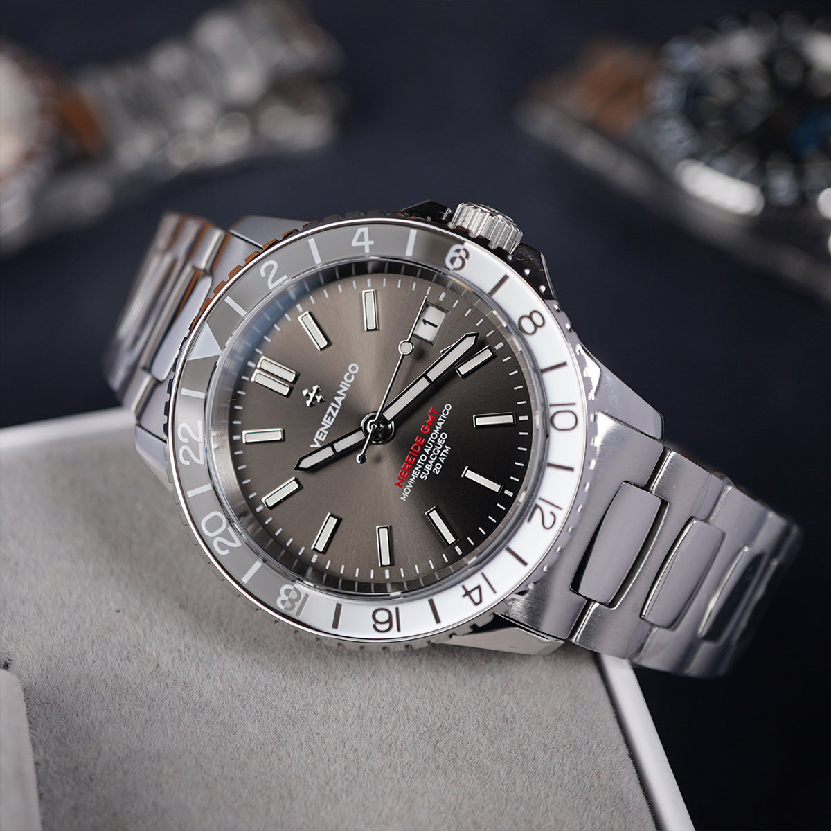 Venezianico Nereide GMT 39mm 3521501C Gray Silver - Horology Story Youtube Store