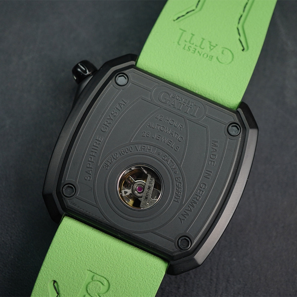 Bonest Gatti Whirlwind BG6601 Square shaped Black Steel Case