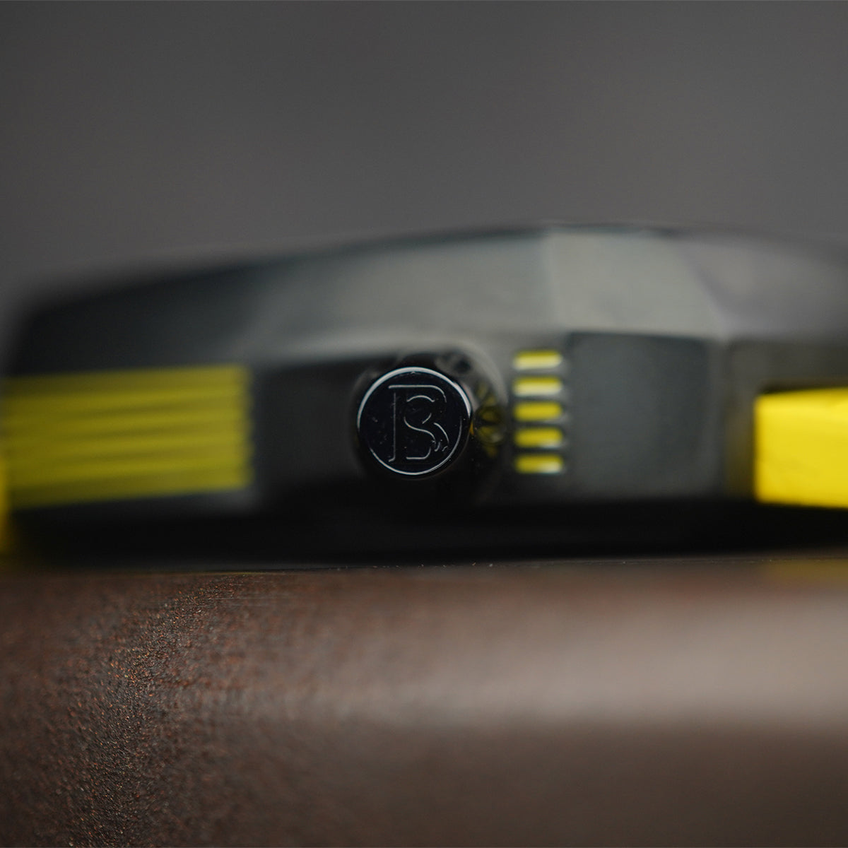 Bonest Gatti Whirlwind BG6601 Square shaped Black Steel Case