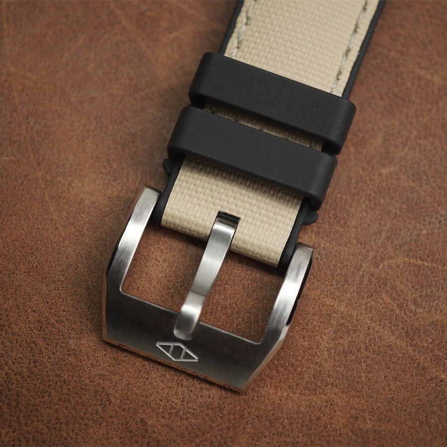 Artem Hydroflex Hybrid FKM Rubber Sand Beige - white Stitching