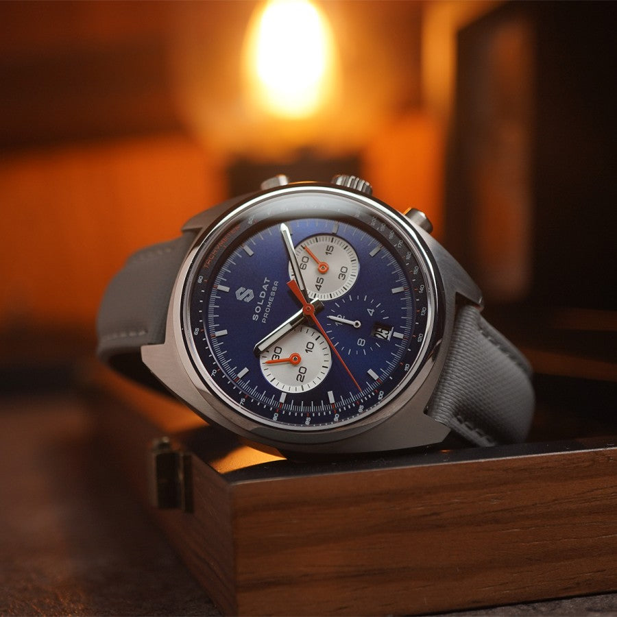 Artem Loop-Less Grey - Grey Stitching