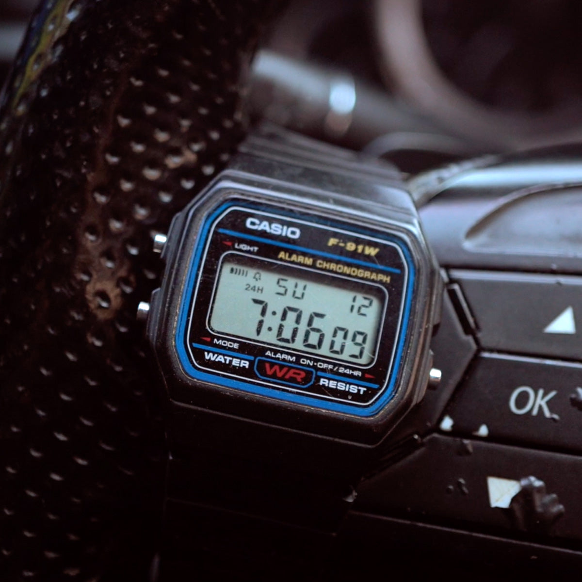 Casio F-91W-1DG Digital Stopwatch On Rubber